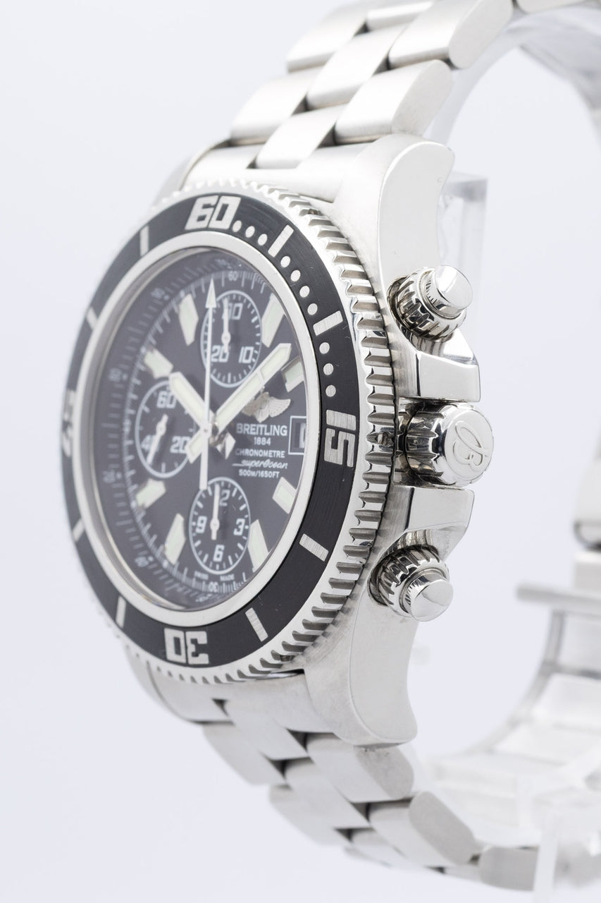 Breitling Superocean Chronograph Steelfish 44mm A13341 - Detailansicht 2
