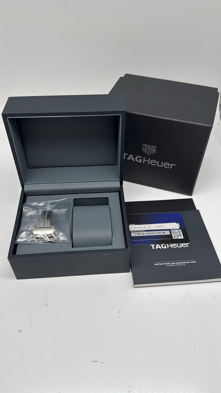 TAG Heuer Carrera Heuer 02 Chronograph 44mm Automatik CBN2A5A - Papiere und oder Lieferumfang