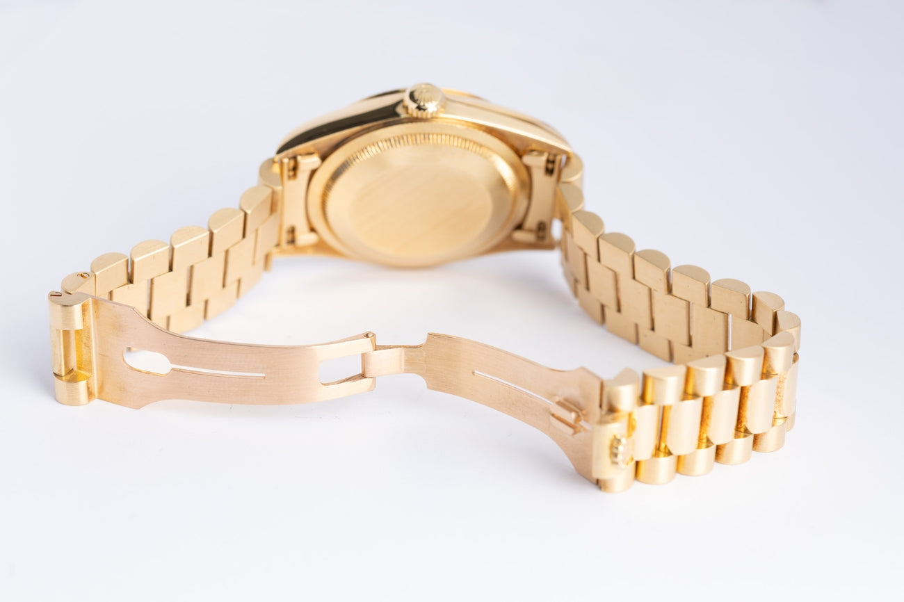 Rolex Day-Date 36 President 18k Gelbgold "Diamond Dial" 18238 - Detailansicht 8