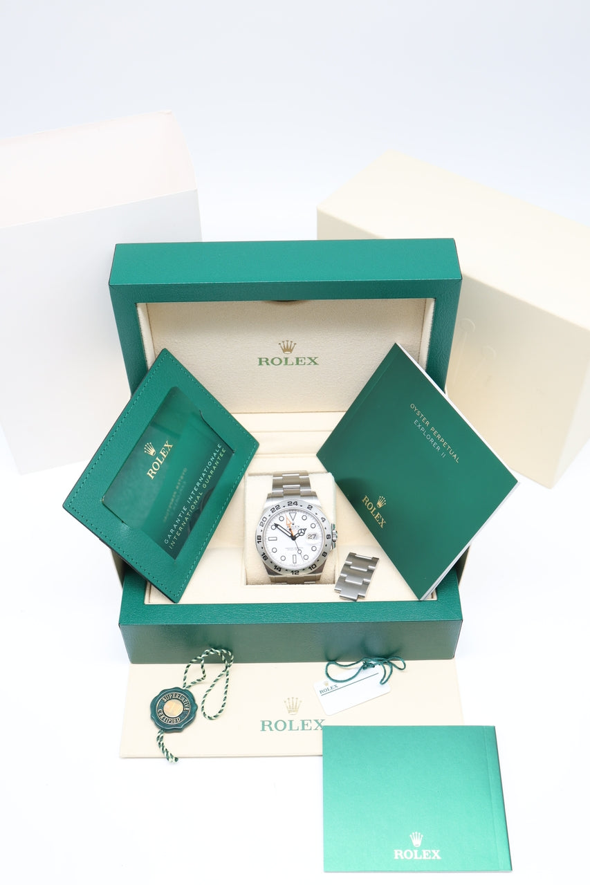 Rolex Explorer II Automatik Herrenuhr 226570 - Papiere und oder Lieferumfang