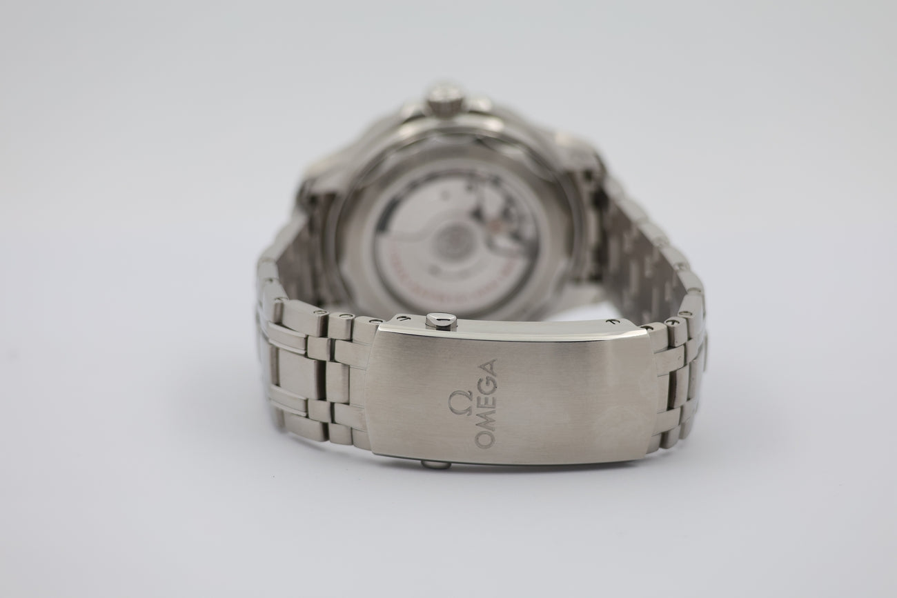 Omega Seamaster Diver 300m Automatik 42mm 21030422003001 - Detailansicht 5