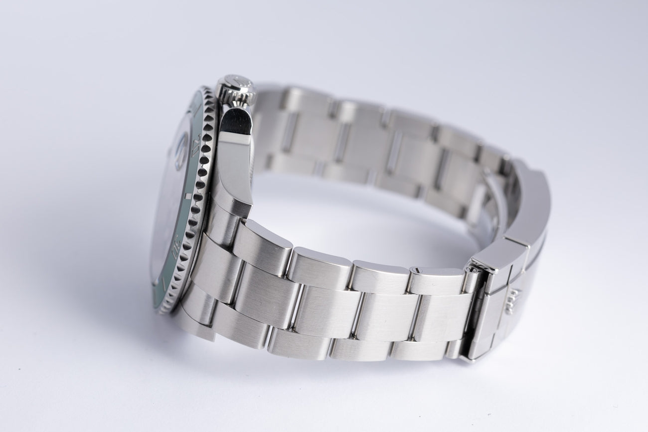 Rolex Submariner Date 'Starbucks' 41mm Automatik  126610LV - Detailansicht 5