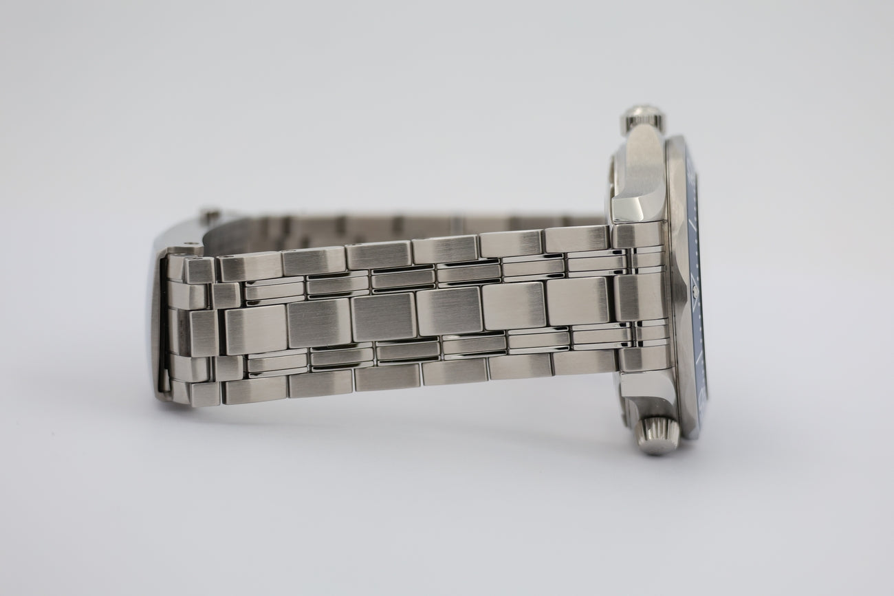 Omega Seamaster Diver 300M Automatik 42mm 21030422003001 - Detailansicht 4
