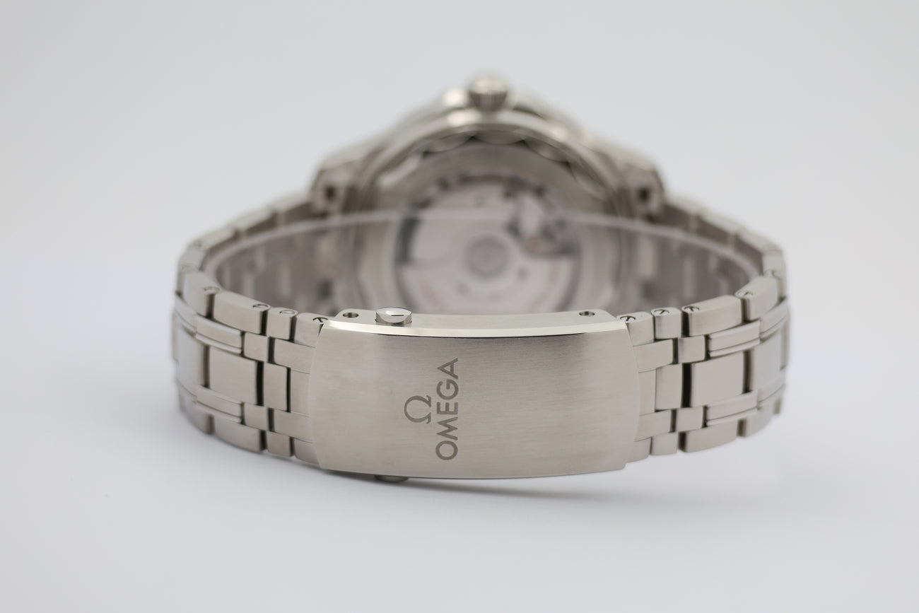 Omega Seamaster Diver 300M Automatik 42mm 21030422003001 - Detailansicht 5