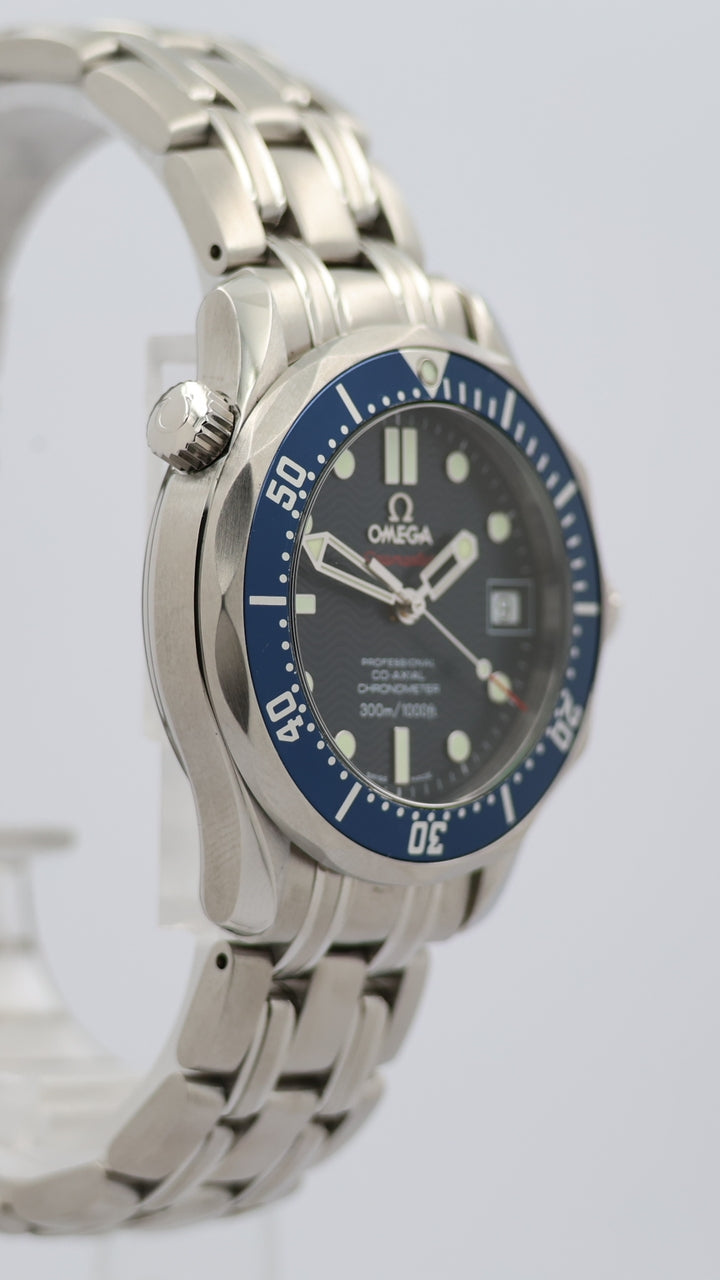 Omega Seamaster Diver 300m 36mm Automatik Herrenuhr  22228000 - Detailansicht 8