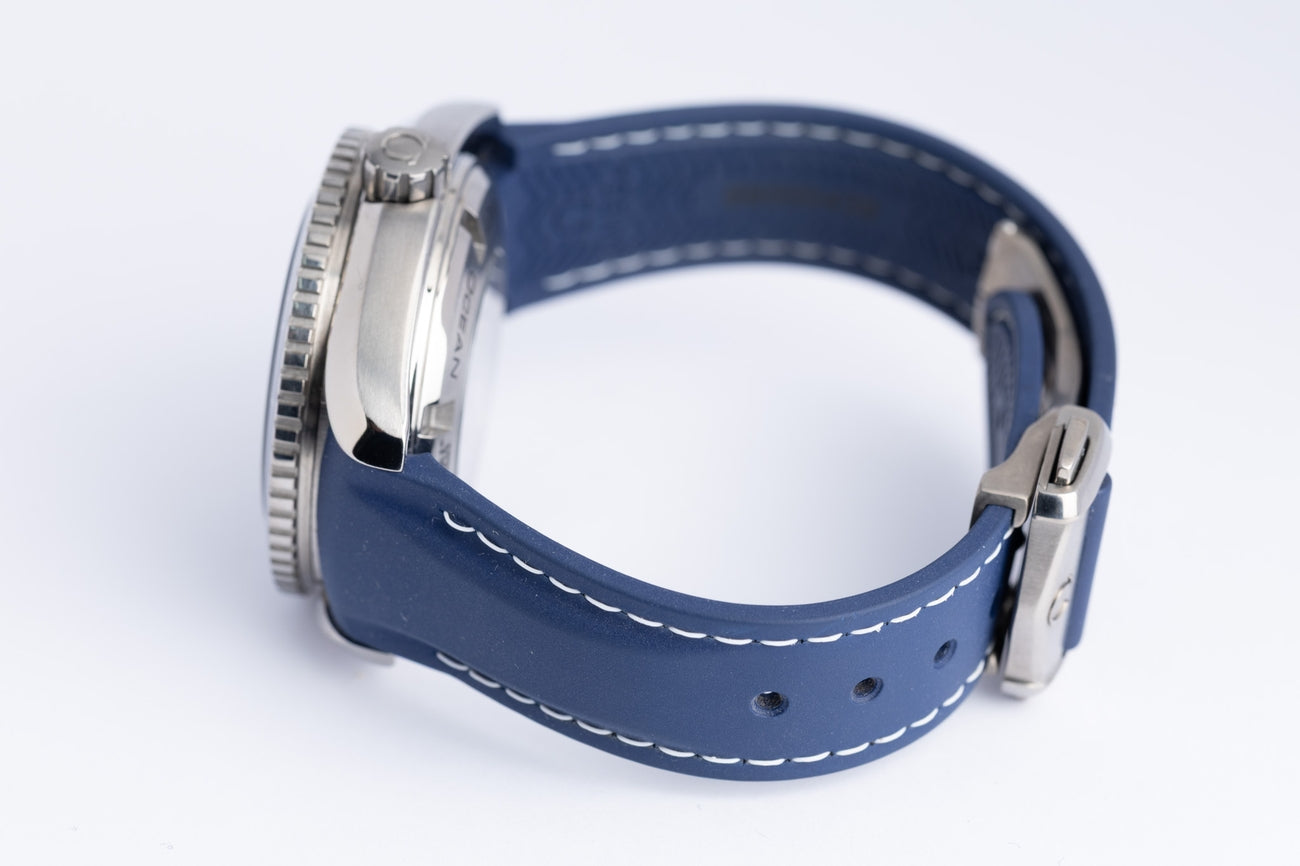 Omega Seamaster Planet Ocean Titan 37,5mm Automatik 23292382003001 - Detailansicht 5