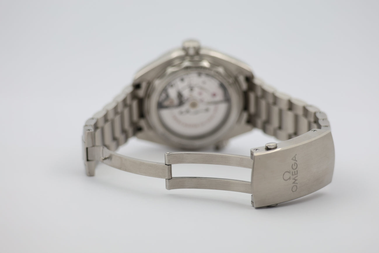 Omega Seamaster Planet Ocean 43,5mm Automatik Blau 21530442103001 - Detailansicht 6