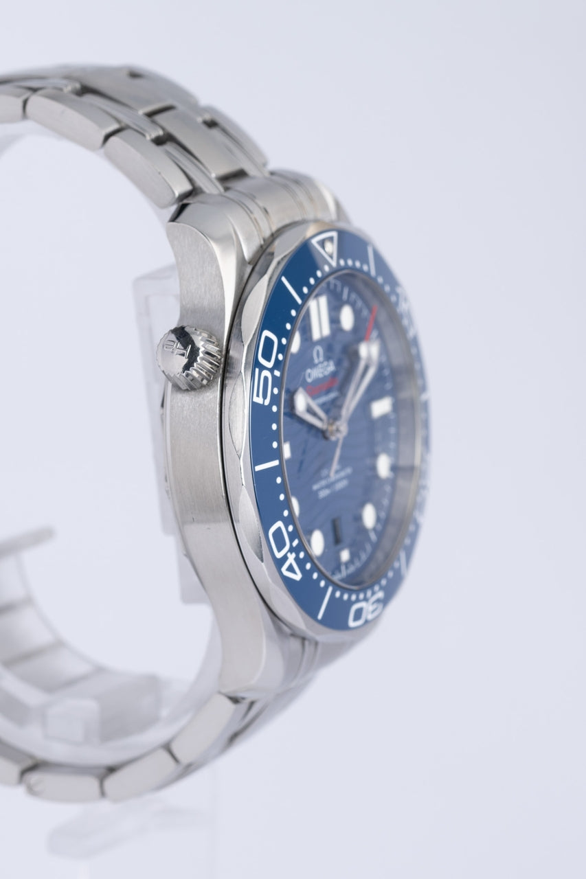 Omega Seamaster Diver 300M Automatik Blau 21030422003001 - Detailansicht 1