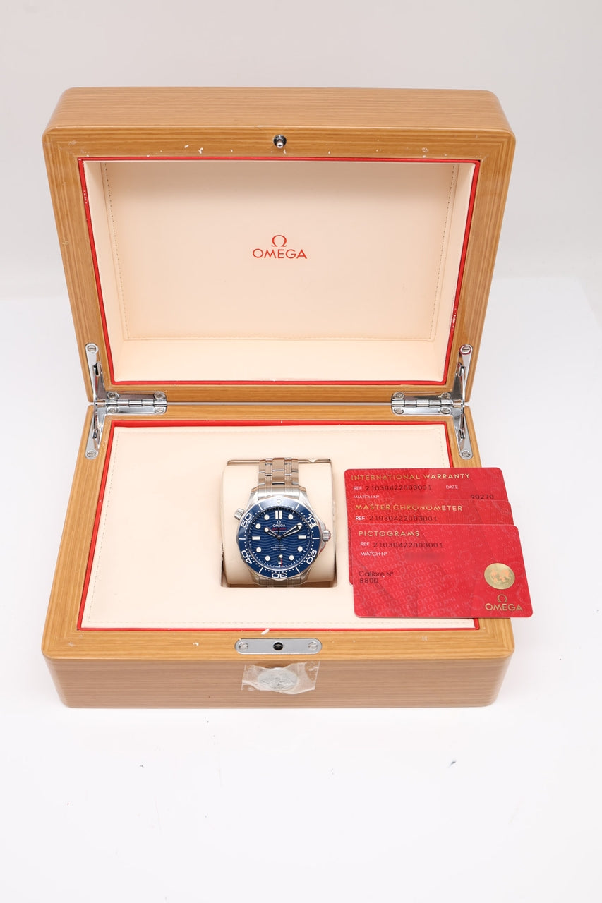 Omega Seamaster Diver 300M Automatik Blau 21030422003001 - Papiere und oder Lieferumfang
