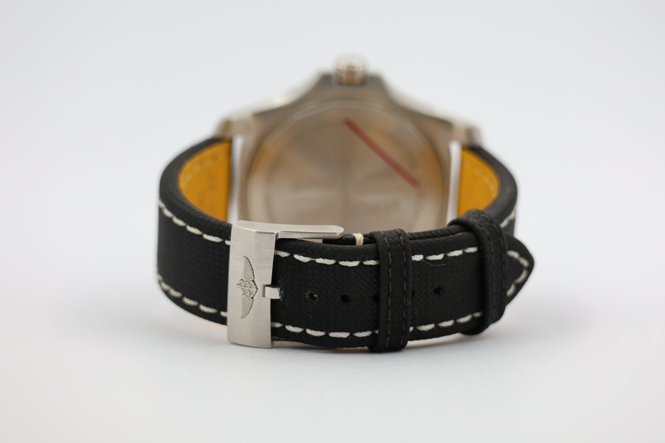 Breitling Avenger 43mm Automatik  A17318 - Detailansicht 5