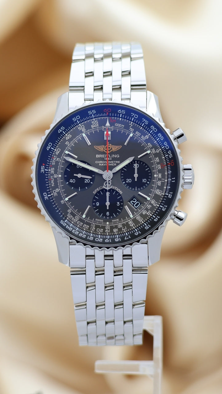 Breitling Navitimer B01 Chronograph 43 Japan Edition  AB0121 - Thumbnail