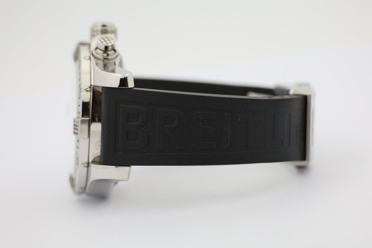 Breitling Super Avenger II Automatik 48mm A13371 - Detailansicht 5