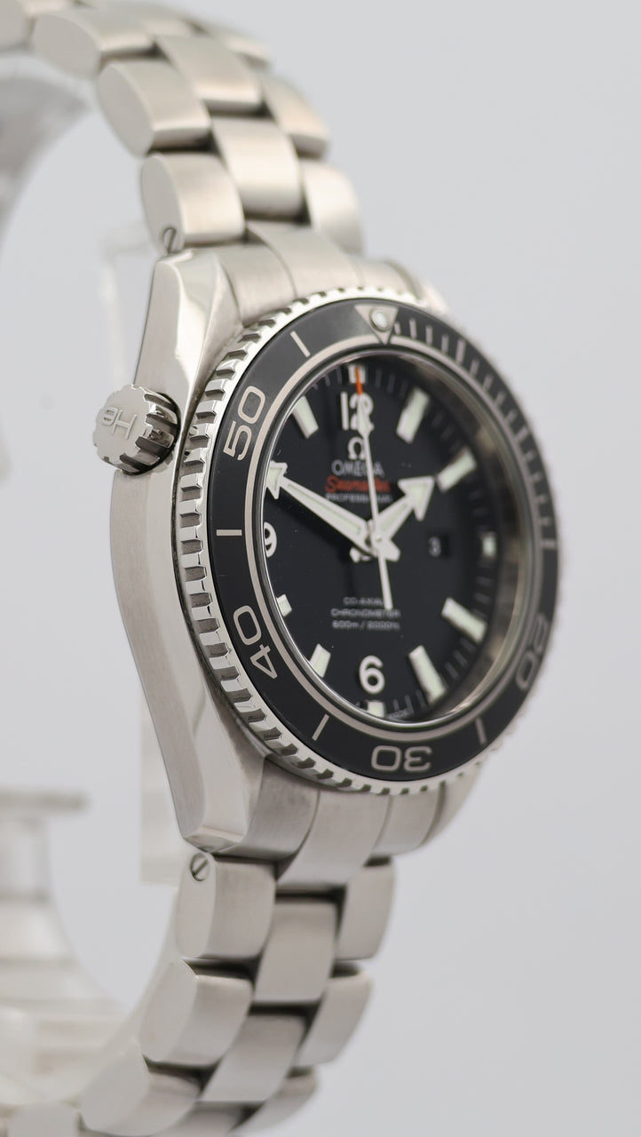 Omega Seamaster Planet Ocean Automatik 23230382001 - Detail view 8