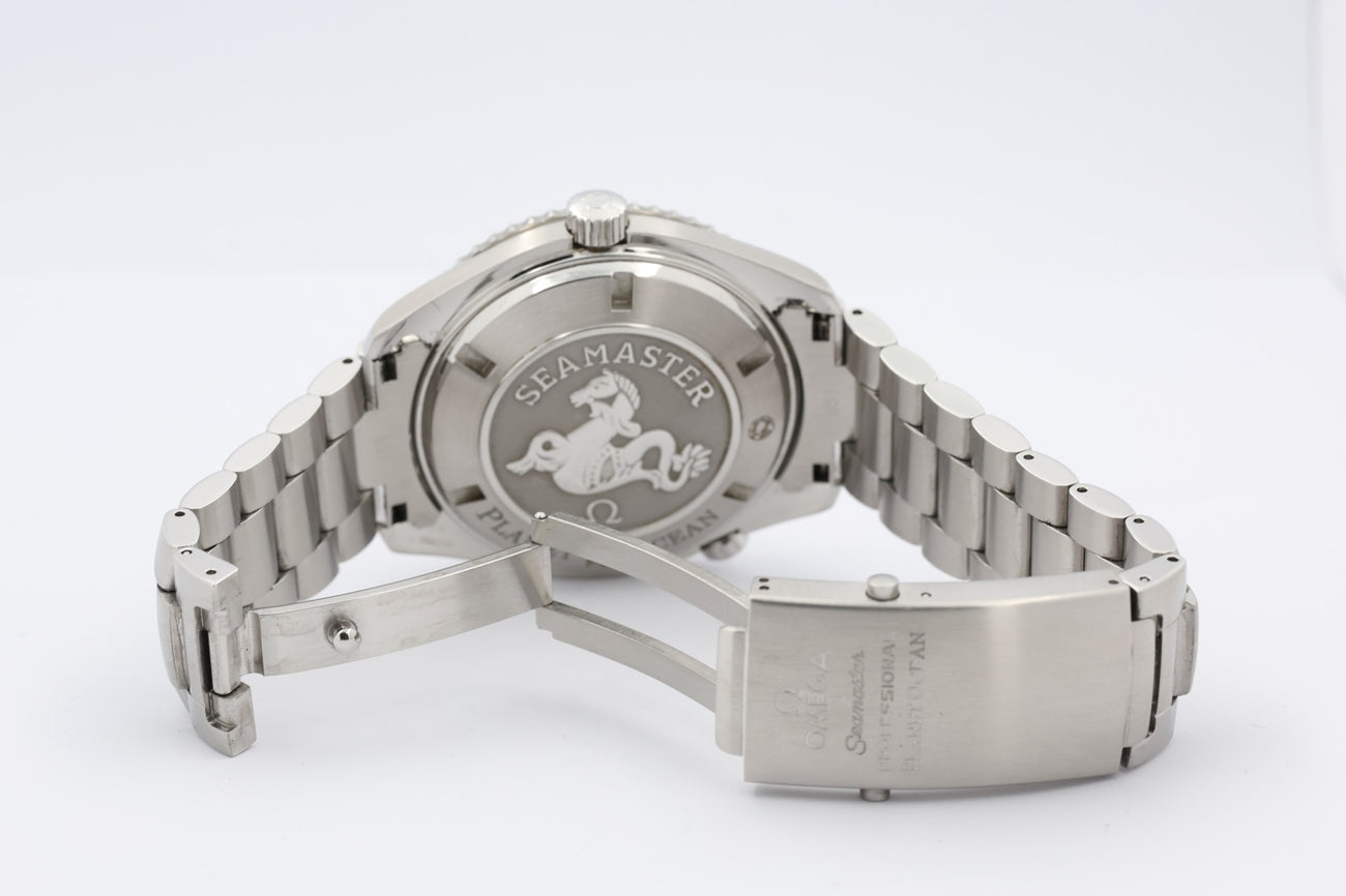 Omega Seamaster Planet Ocean 45,5mm Automatik 22085000 - Detailansicht 8