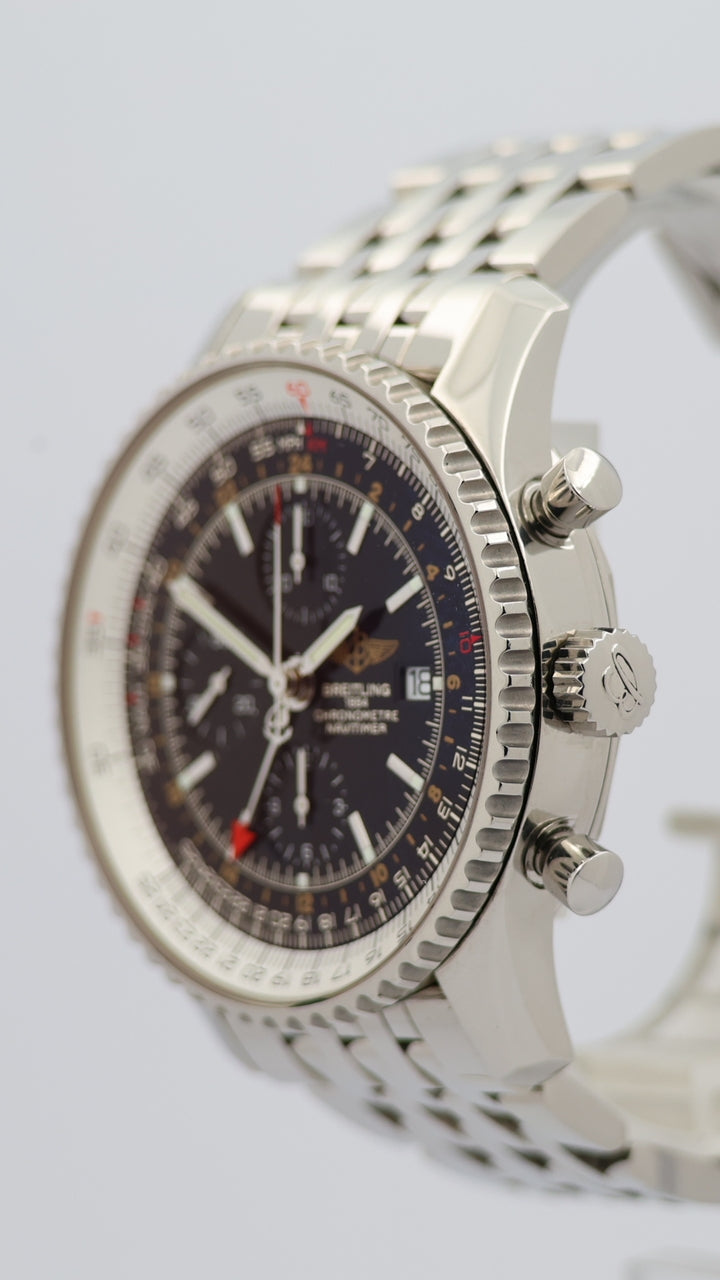 Breitling Navitimer World GMT 46mm Automatik A24322 - Detail view 7