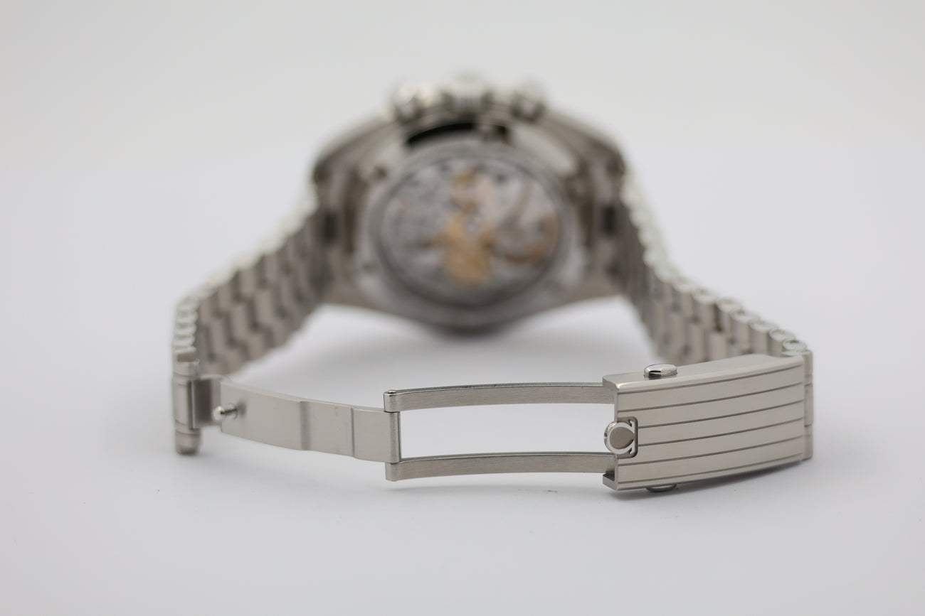Omega Speedmaster Professional Moonwatch White mit Push-Schließe 31030425004001 - Detailansicht 6