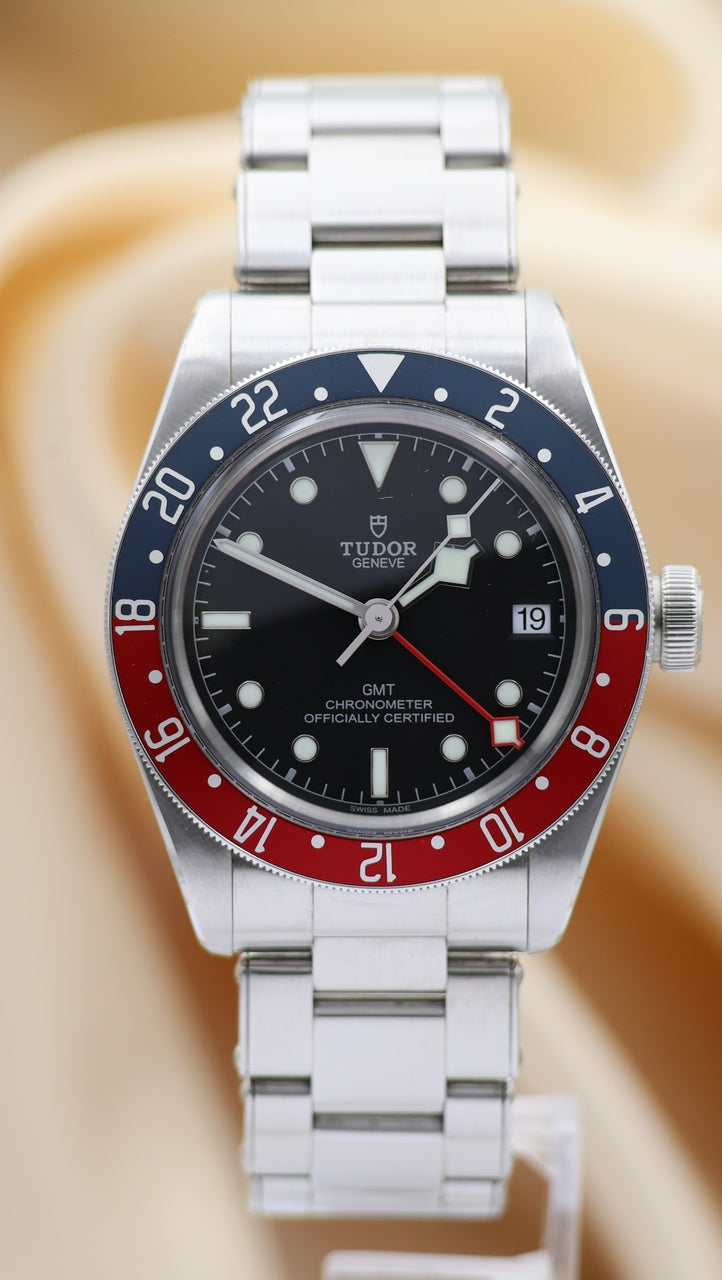 Tudor Black Bay GMT Automatik Herrenuhr 79830RB Box + og. Papiere