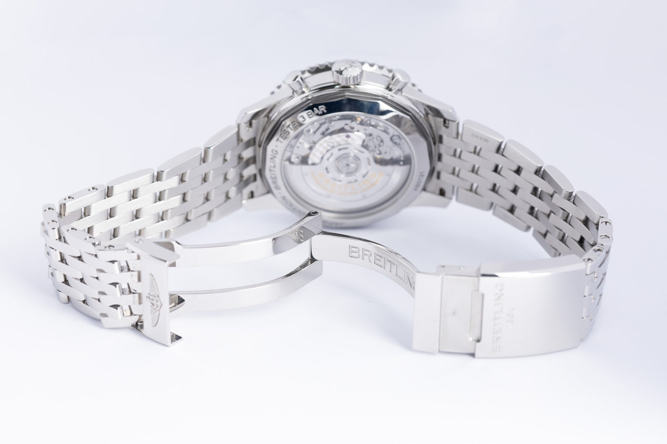 Breitling Navitimer B01 Chronograph 43mm Automatik  AB0121 - Detailansicht 8
