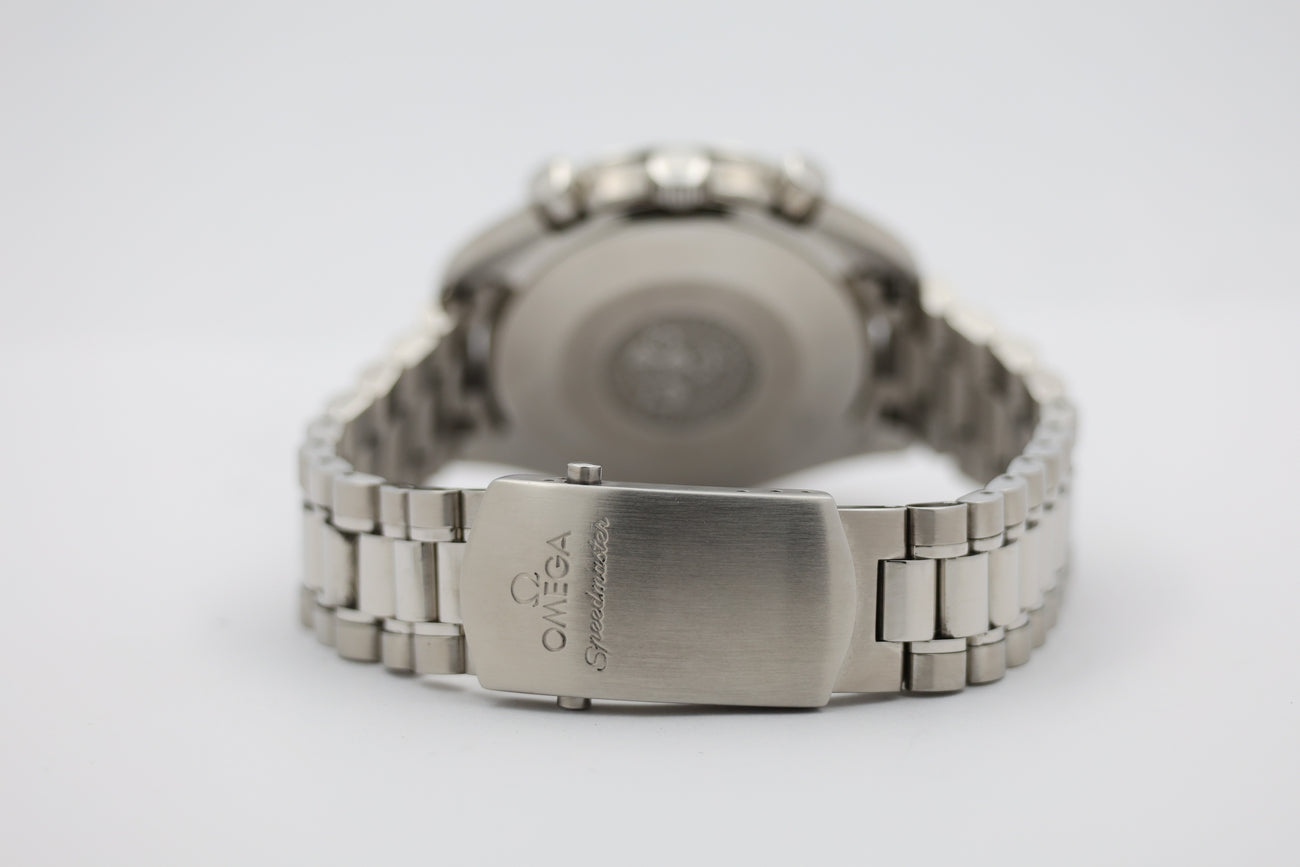 Omega Speedmaster Reduced Automatik Herrenuhr Stahl 39mm 35395000 - Detail view 5