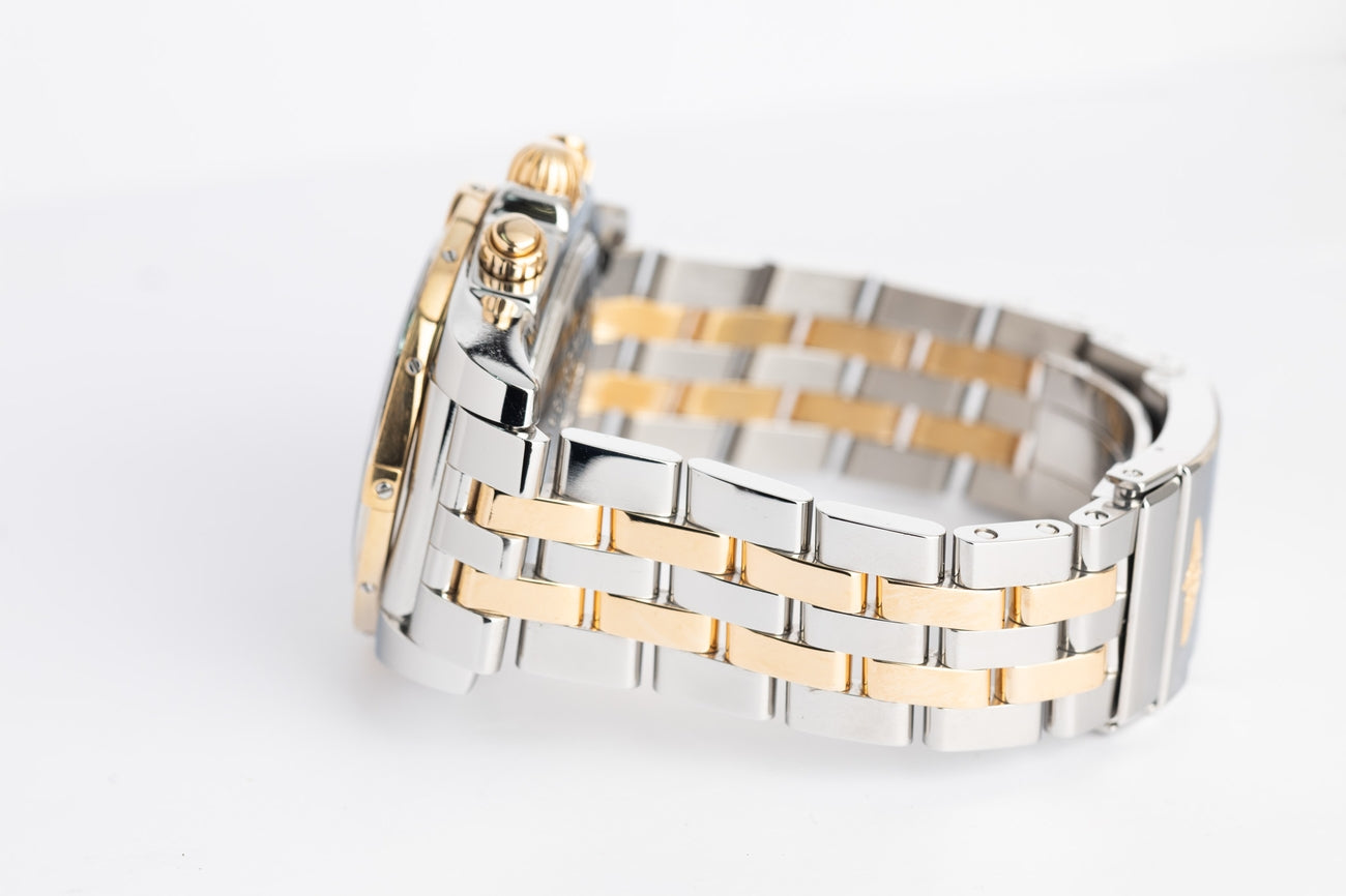 Breitling Chronomat 44 Stahl/Gold Automatik CB0110 - Detailansicht 5