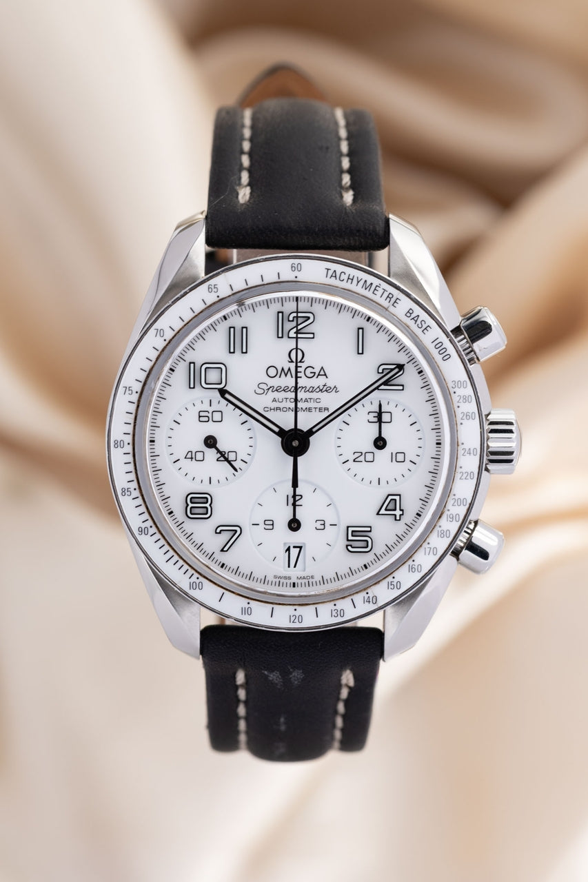 Omega Speedmaster Date 38mm Automatik Weiß 32433384004001 - Thumbnail