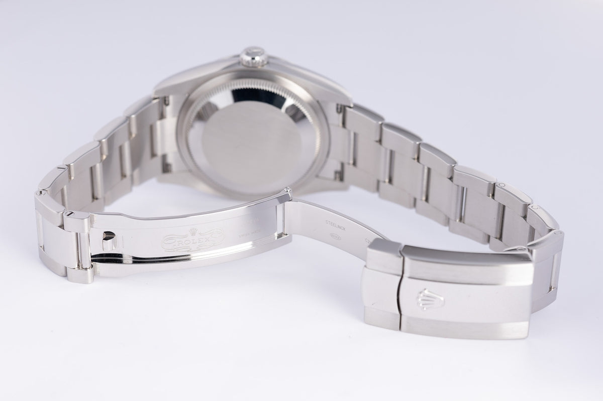 Rolex Datejust 36 Automatik Ombre Grün aus 2026 126200 - Detailansicht 8