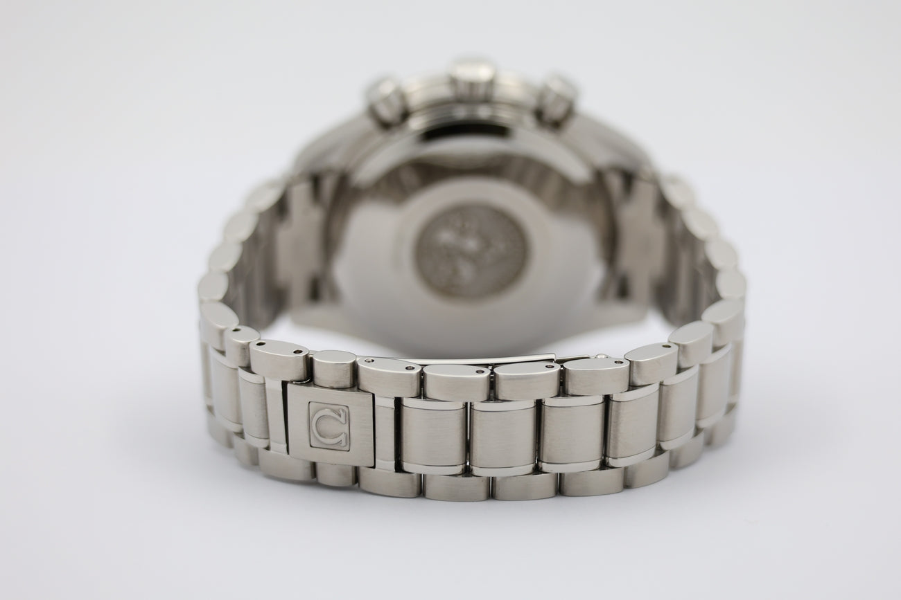 Omega Speedmaster Date Automatik 39mm 35138000 - Detailansicht 3