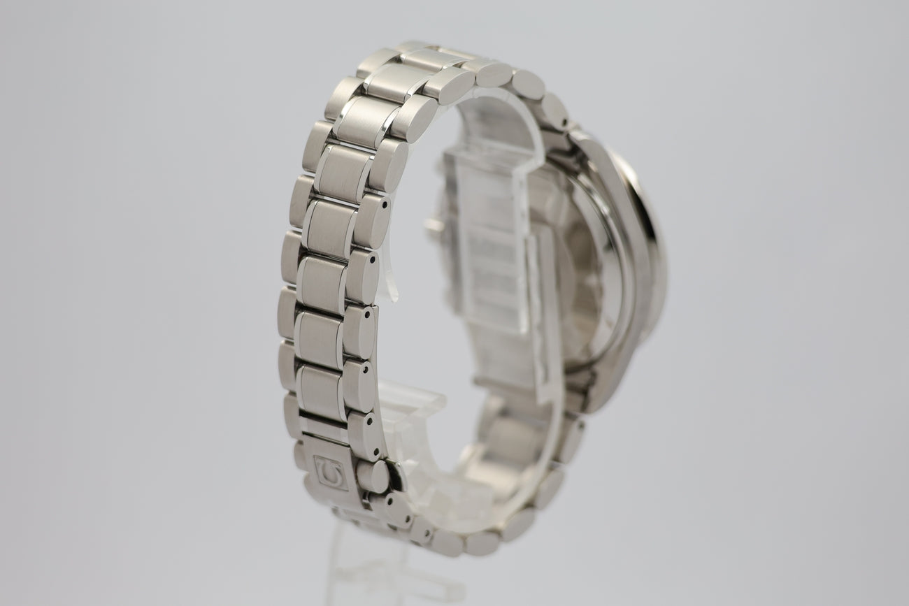 Omega Speedmaster Date Automatik 39mm 35138000 - Detailansicht 1