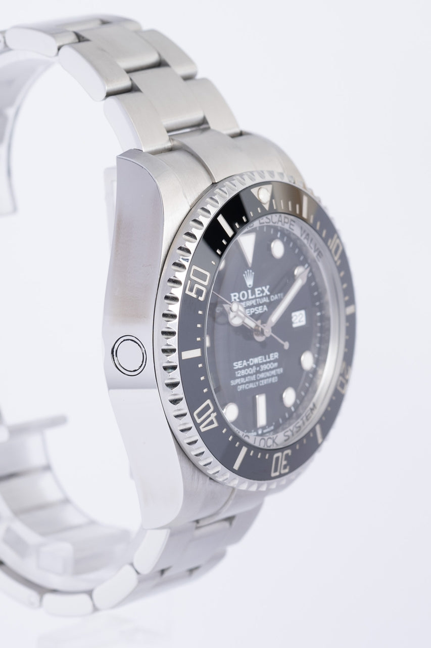Rolex Sea Dweller Deepsea 44mm Automatik 126660 - Detailansicht 1
