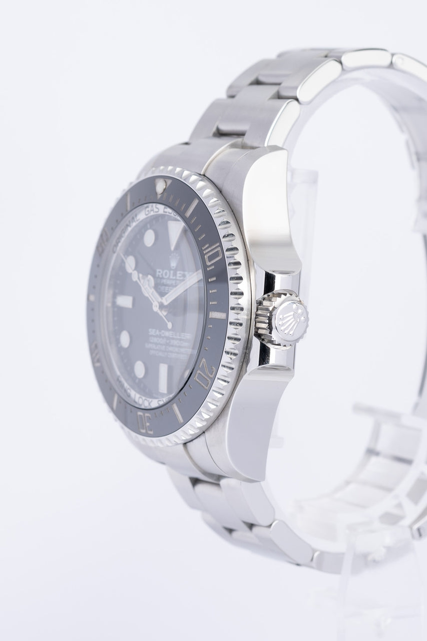 Rolex Sea Dweller Deepsea 44mm Automatik 126660 - Detailansicht 2