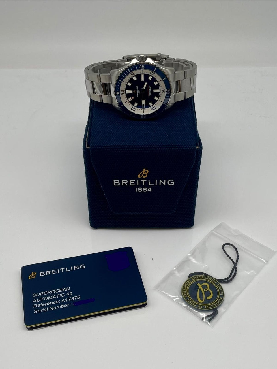 Breitling Superocean 42mm Automatik A17375 - Papers and documentation