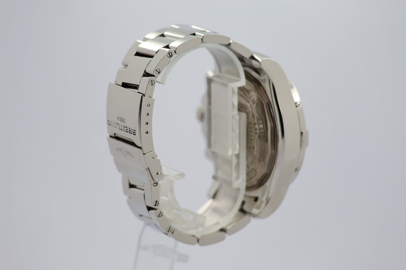 Breitling Super Avenger II 48mm Automatik A13371 - Detailansicht 1
