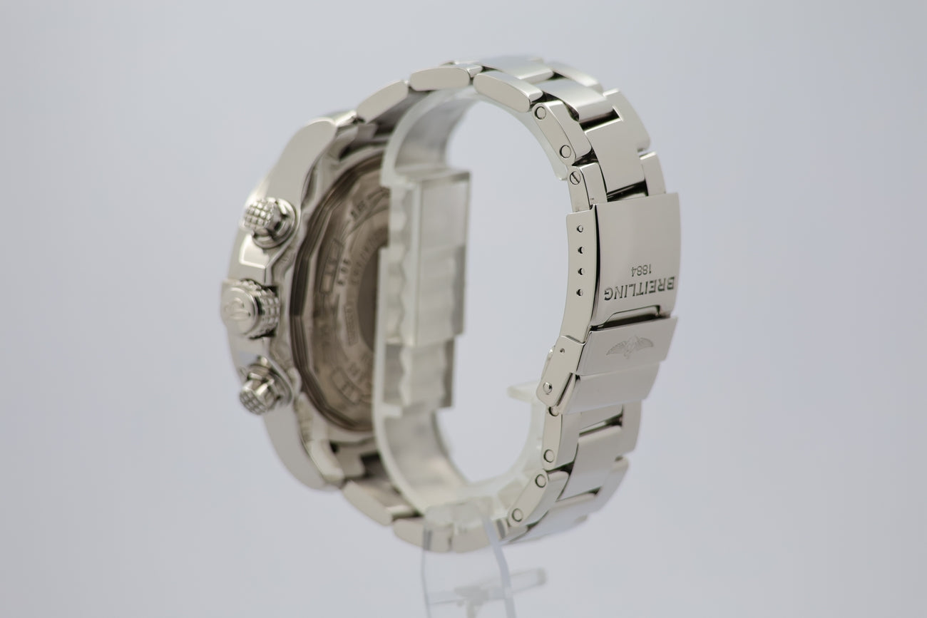 Breitling Super Avenger II 48mm Automatik A13371 - Detailansicht 2