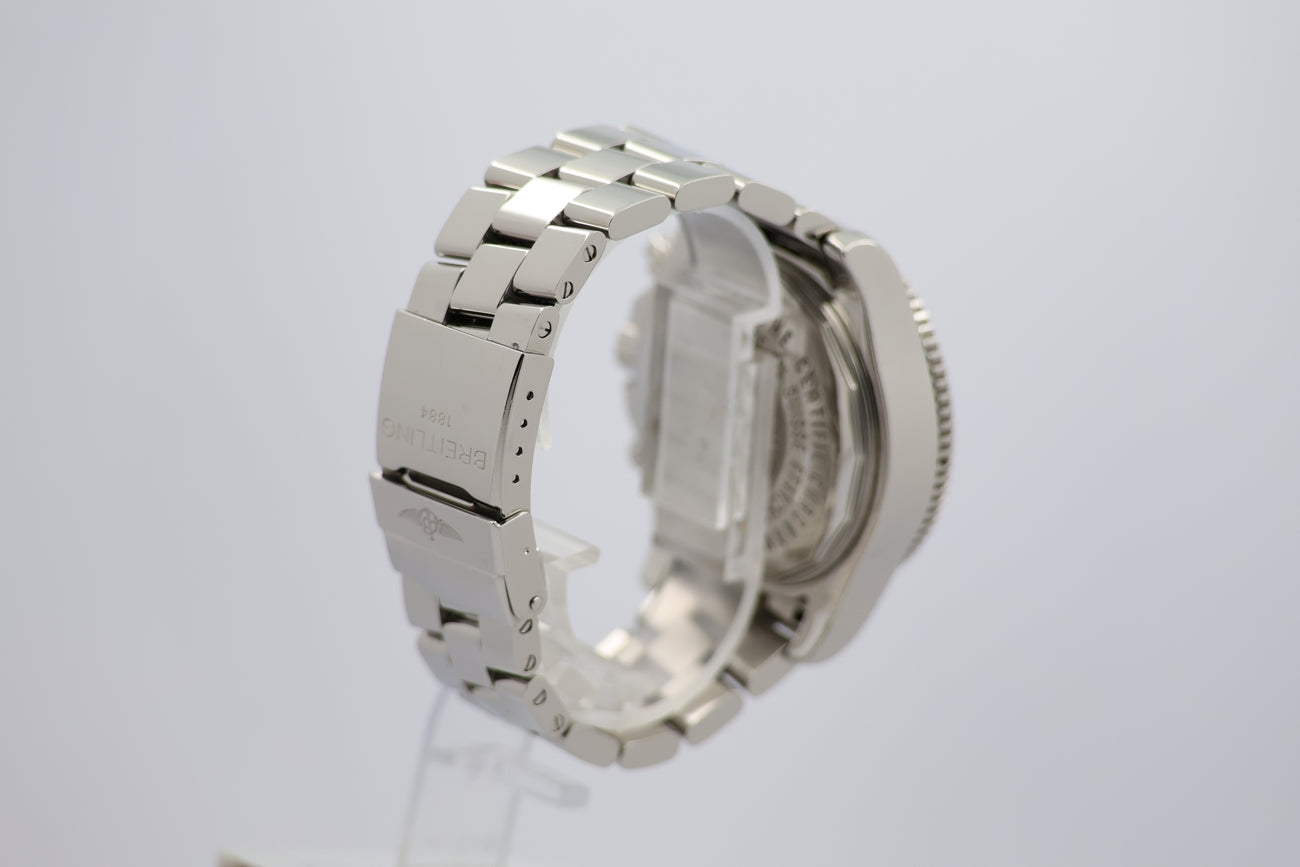 Breitling  Superocean Chronograph Steelfish 44mm A13341 - Detail view 1