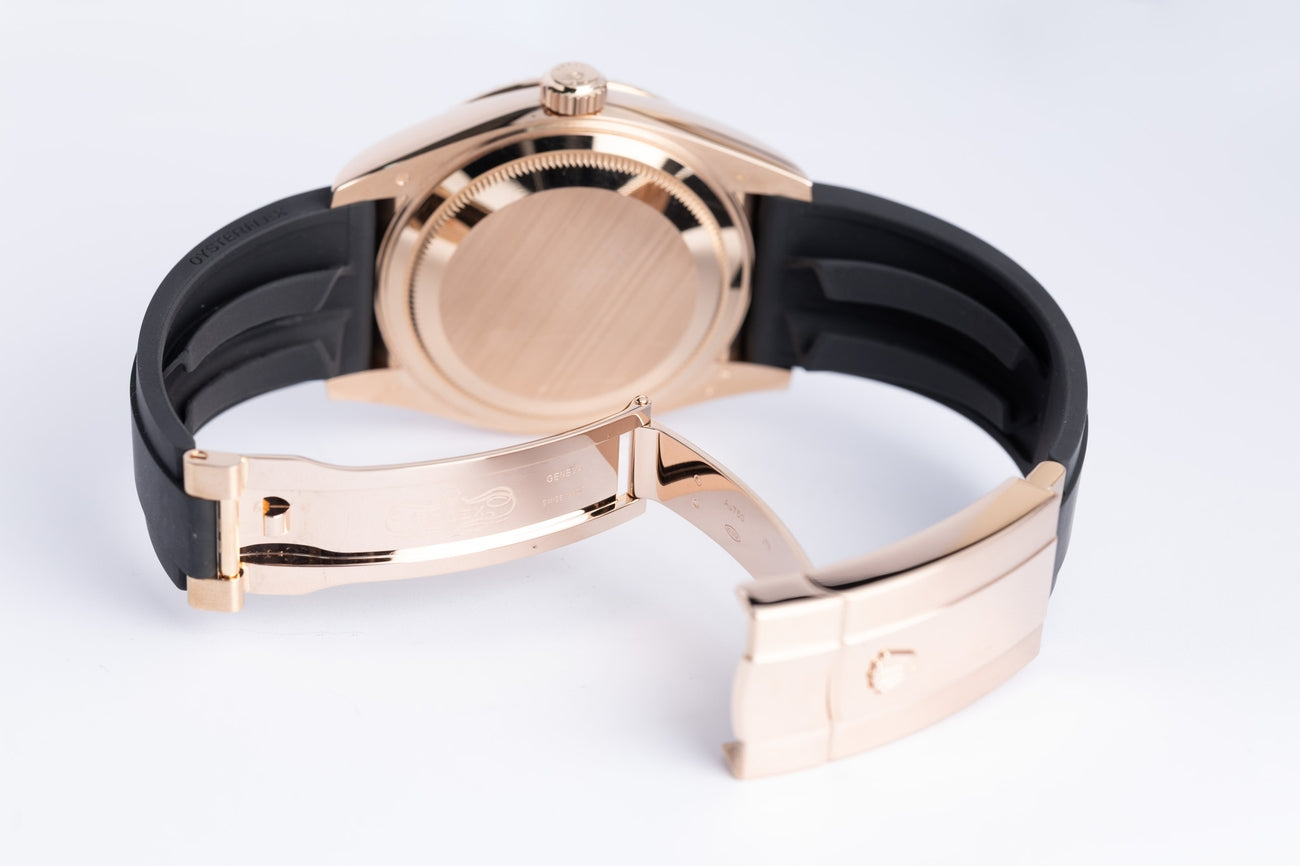 Rolex Sky-Dweller Oysterflex Roségold  42mm Automatik  336235 - Detailansicht 8