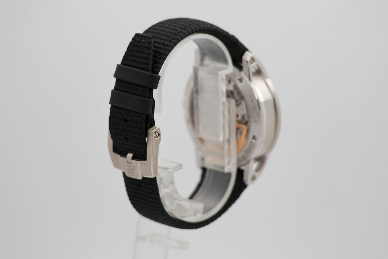 Audemars Piguet CODE 11.59 Weißgold Chronograph Automatik 26393BC.OO - Detail view 1