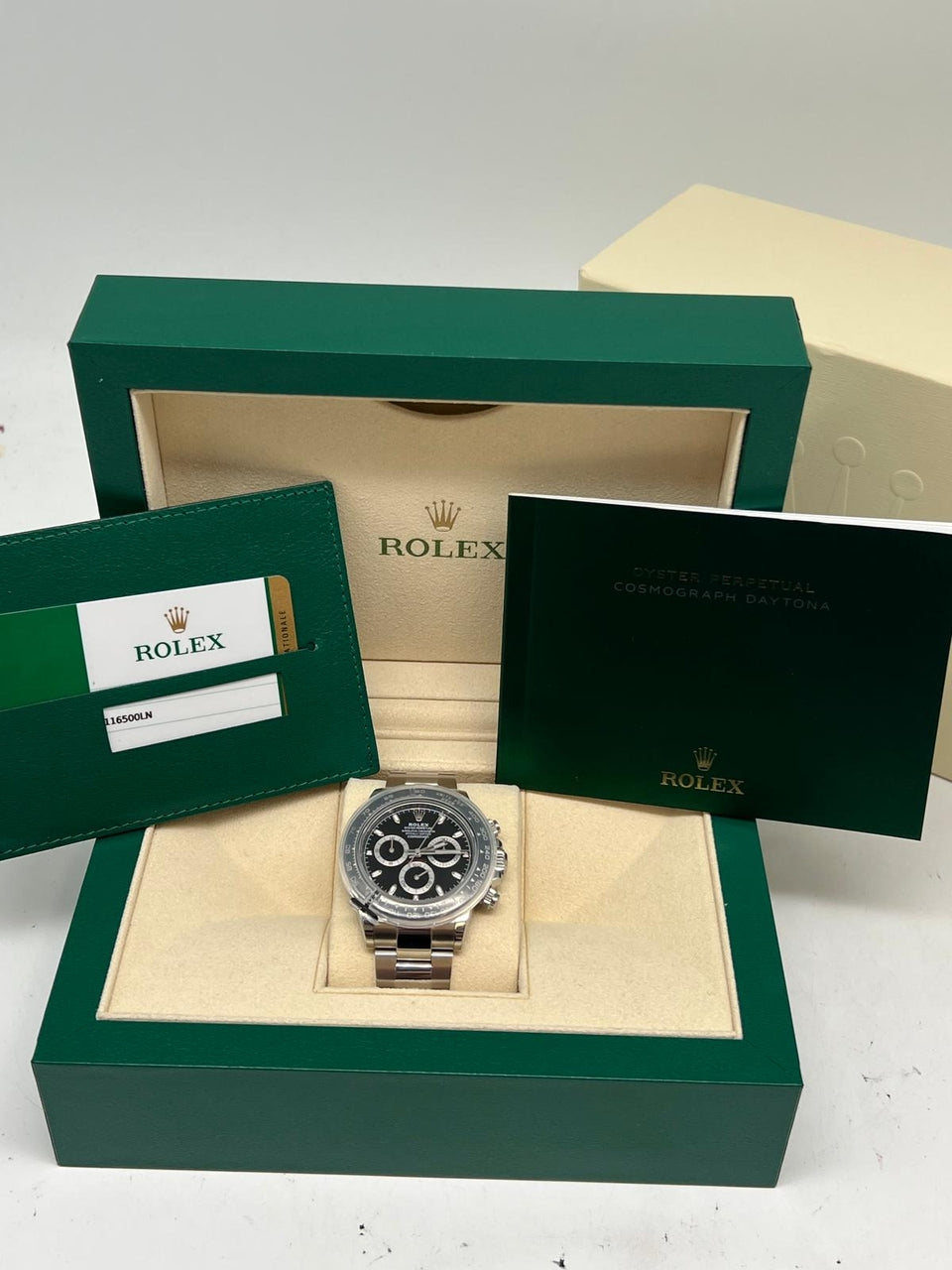 Rolex  Oyster Perpetual Cosmograph Daytona 40mm 11650LN - Papiere und oder Lieferumfang