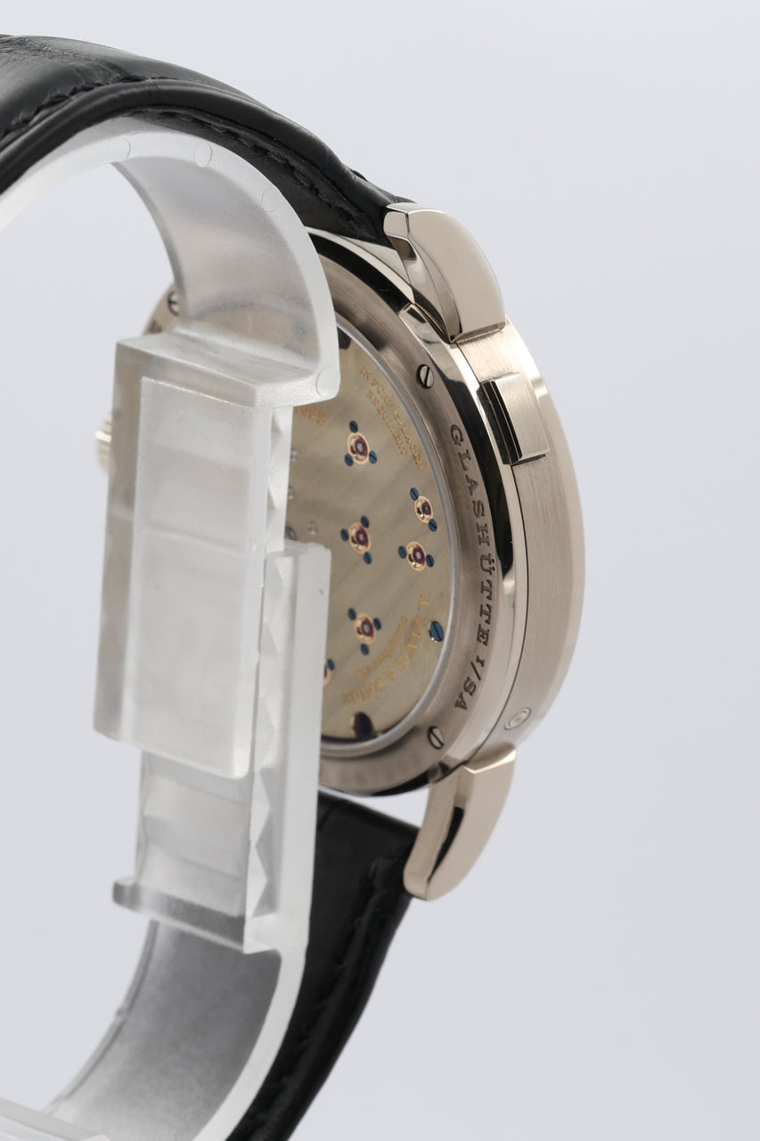 A. Lange und Söhne Lange 1 Mondphase 18K Weißgold 38mm Handaufzug 192.029/LS1923AG - Detailansicht 3