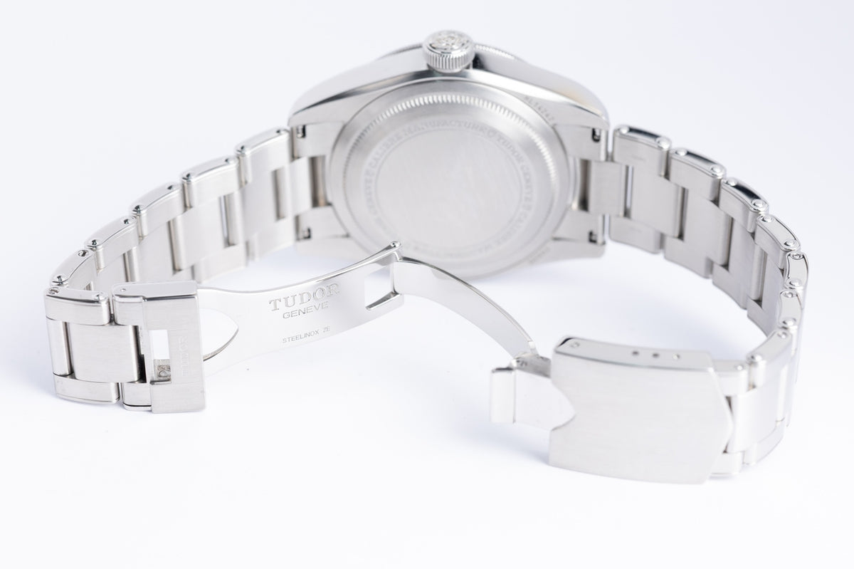 Tudor Black Bay GMT 'Pepsi' 41mm Automatik 79830RB - Detailansicht 8