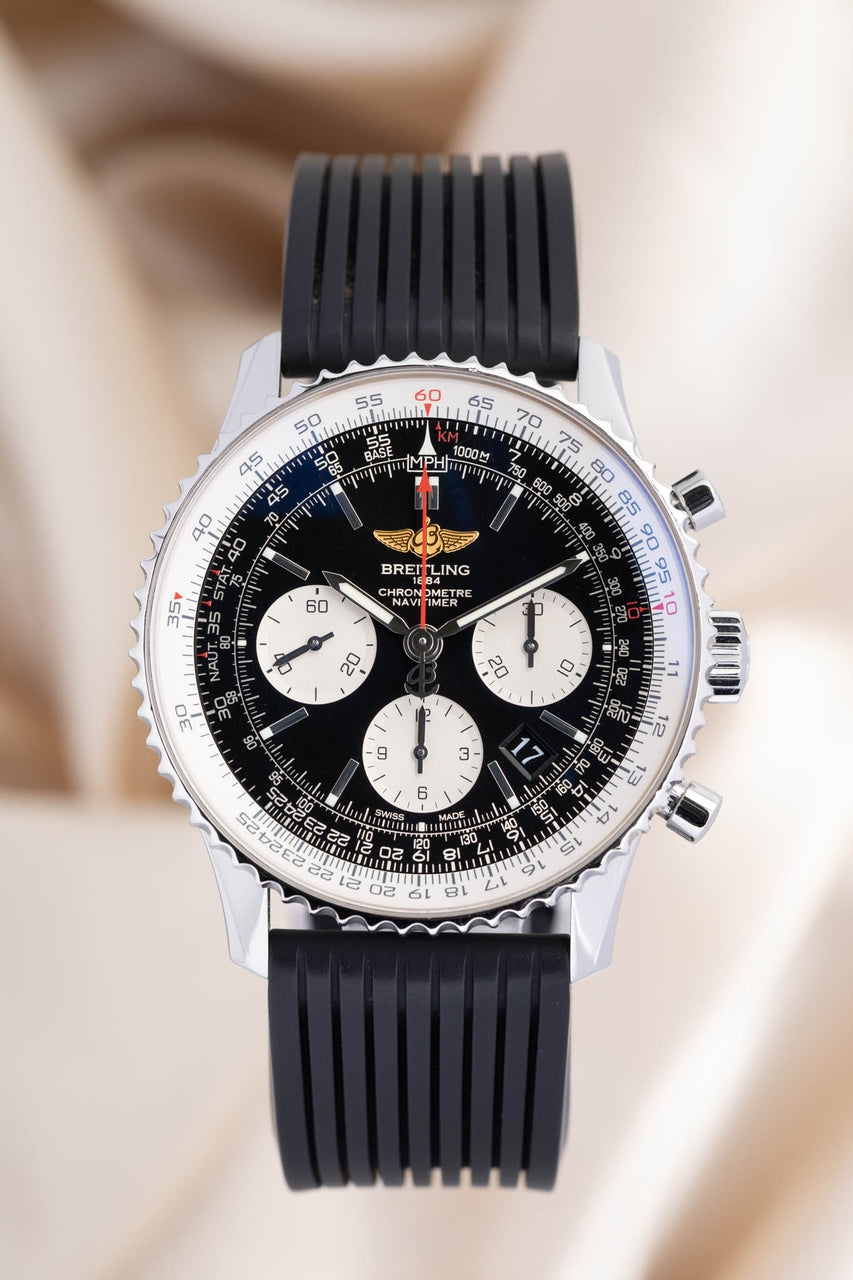 Breitling Navitimer 01 Automatik Herrenuhr 43mm AB0120 - Thumbnail