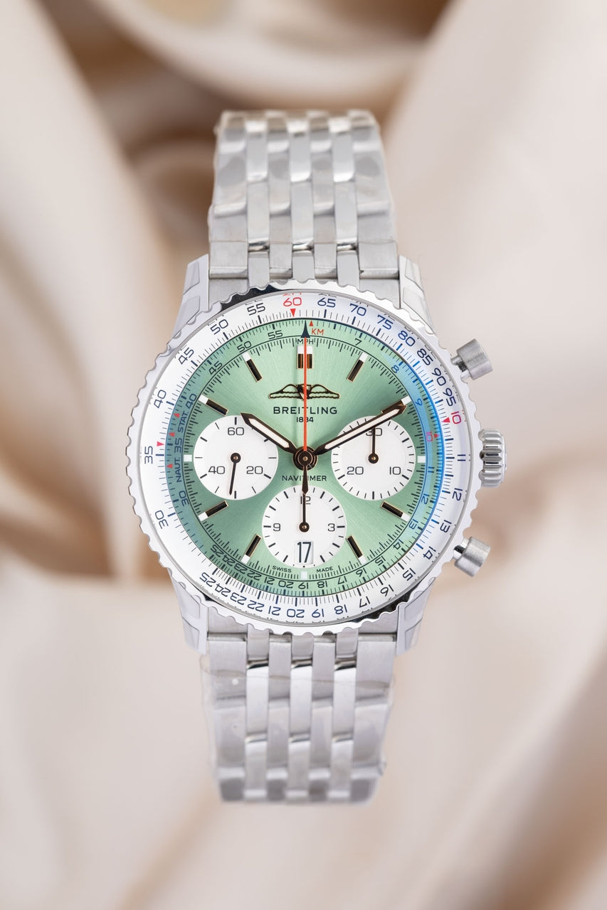 Breitling Navitimer 1 B01 Chronograph 41mm Grün AB0139 - Thumbnail