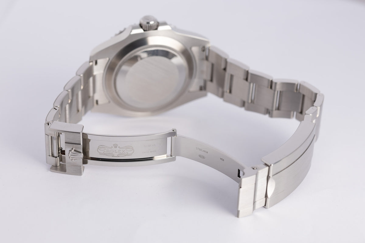 Rolex Submariner Date Automatik Herrenuhr 41mm 126610LN - Detailansicht 8