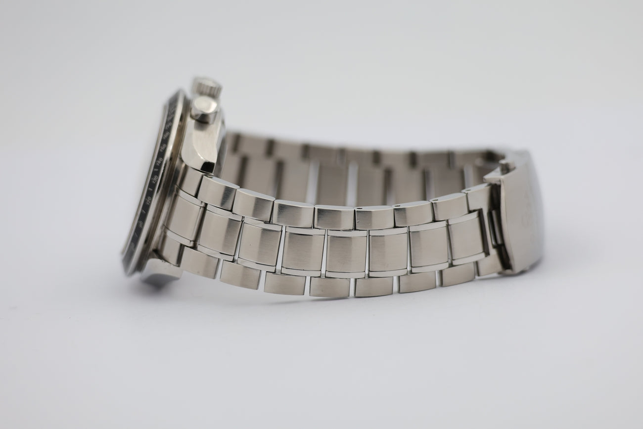 Omega Speedmaster Date 40mm Automatik  32105000 - Detailansicht 3