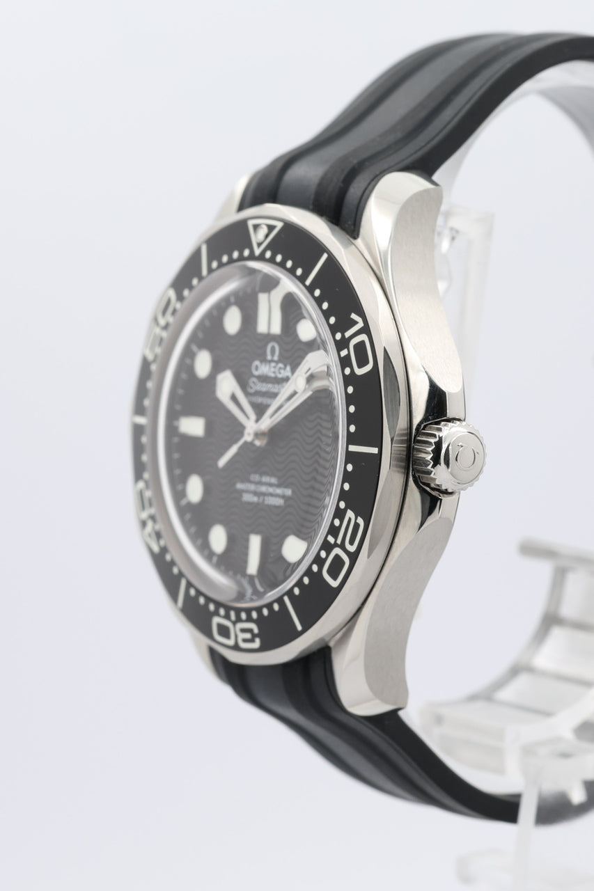 Omega Seamaster Diver 300m 42mm Automatik O21032422001003 - Detailansicht 2