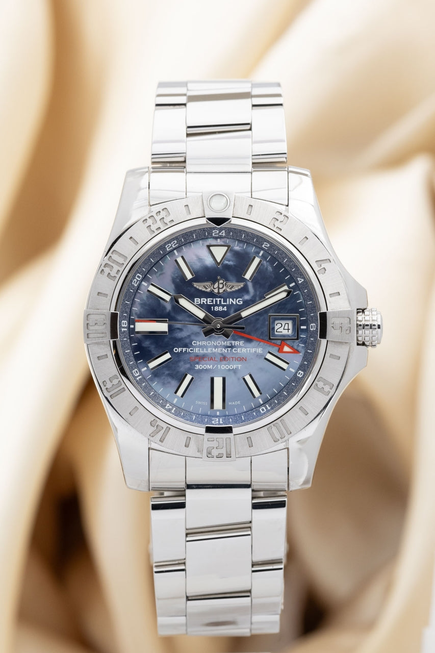 Breitling Avenger II GMT Perlmutt-Blatt 43mm Automatik A32390 - Thumbnail