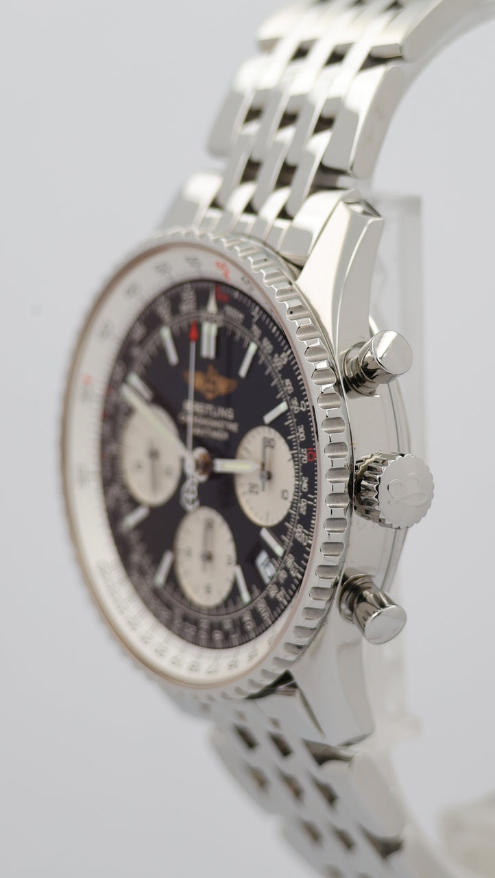 Breitling Navitimer 42mm Automatik Herrenuhr A23322 - Detail view 7