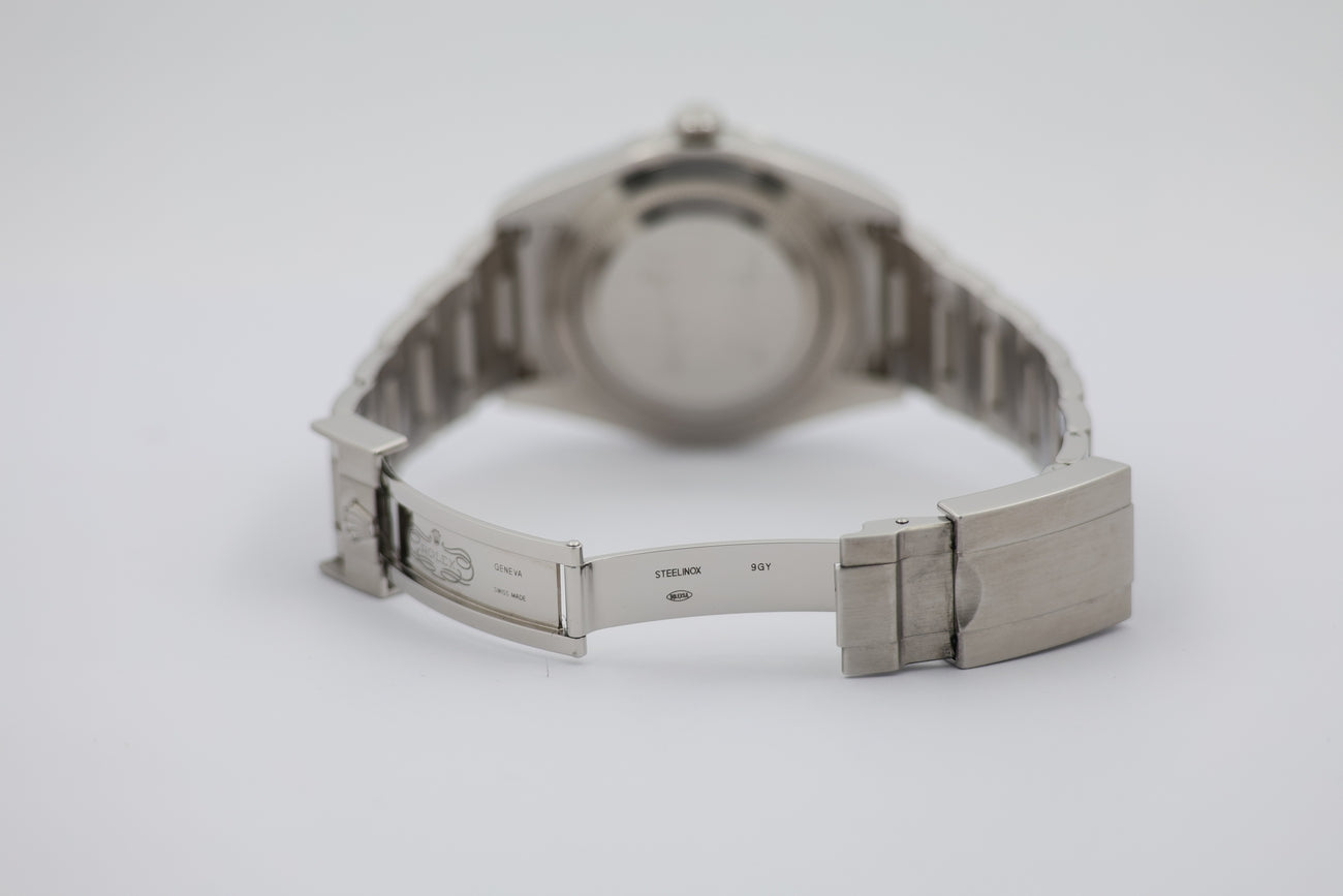 Rolex Explorer I 39mm Automatik Herrenuhr 214270 - Detail view 6