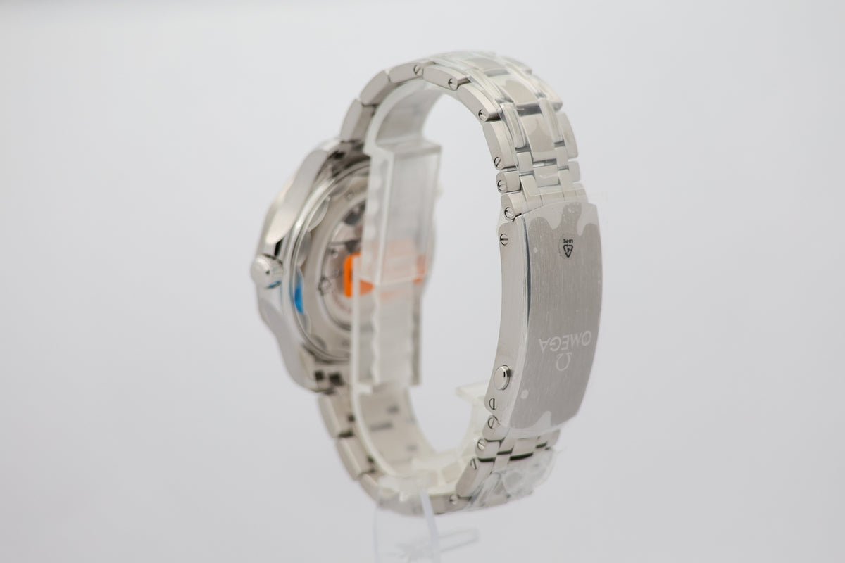 Omega Seamaster Diver 21030422004001 - Detailansicht 2