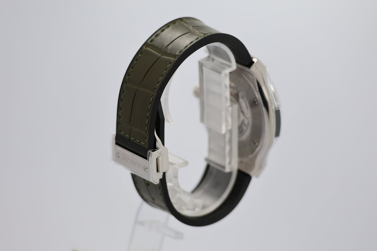 Hublot Classic Fusion  Automatik Herrenuhr 42mm 542NX8970LR - Detail view 3