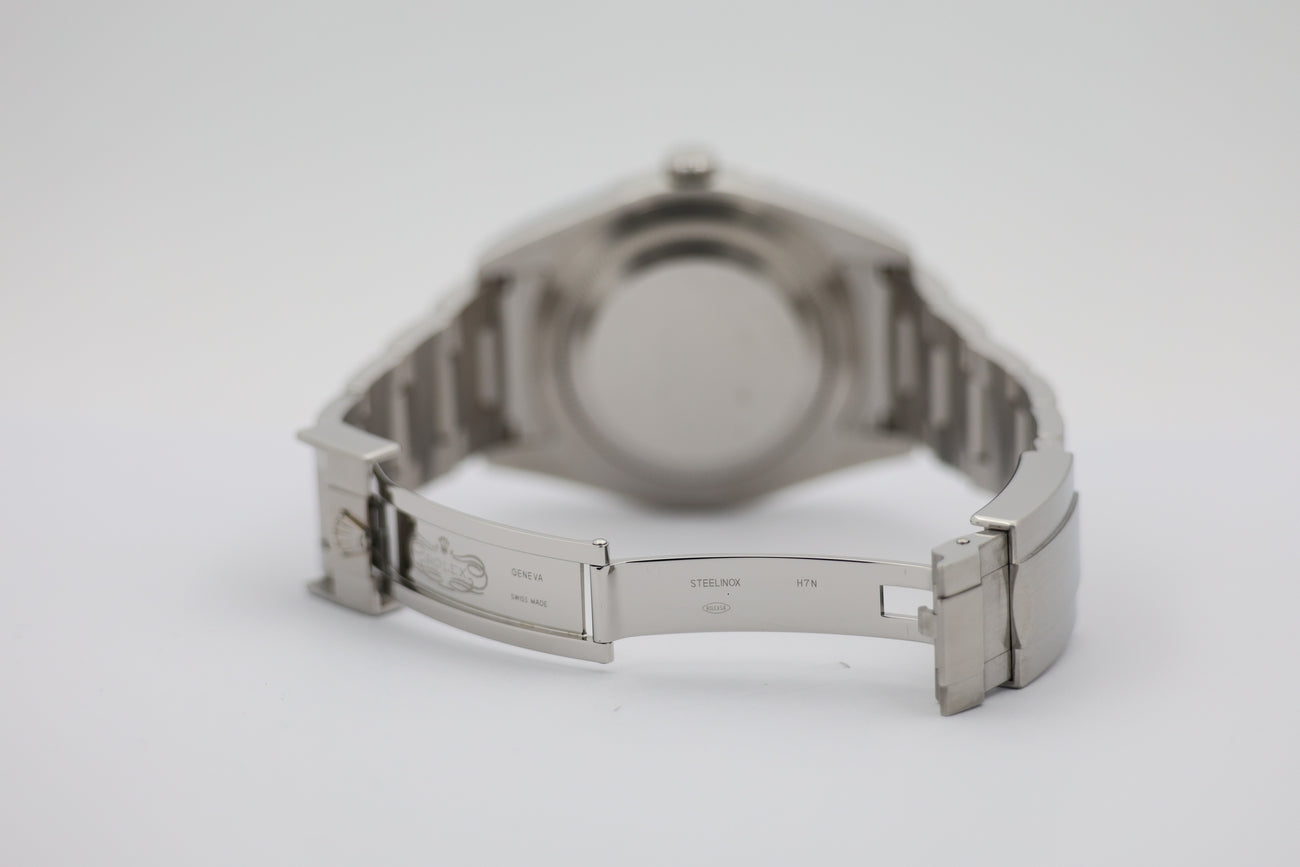 Rolex Explorer Automatik 39mm 214270 - Detailansicht 6